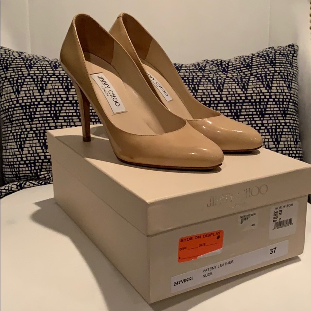 Jimmy Choo Vikki Pump